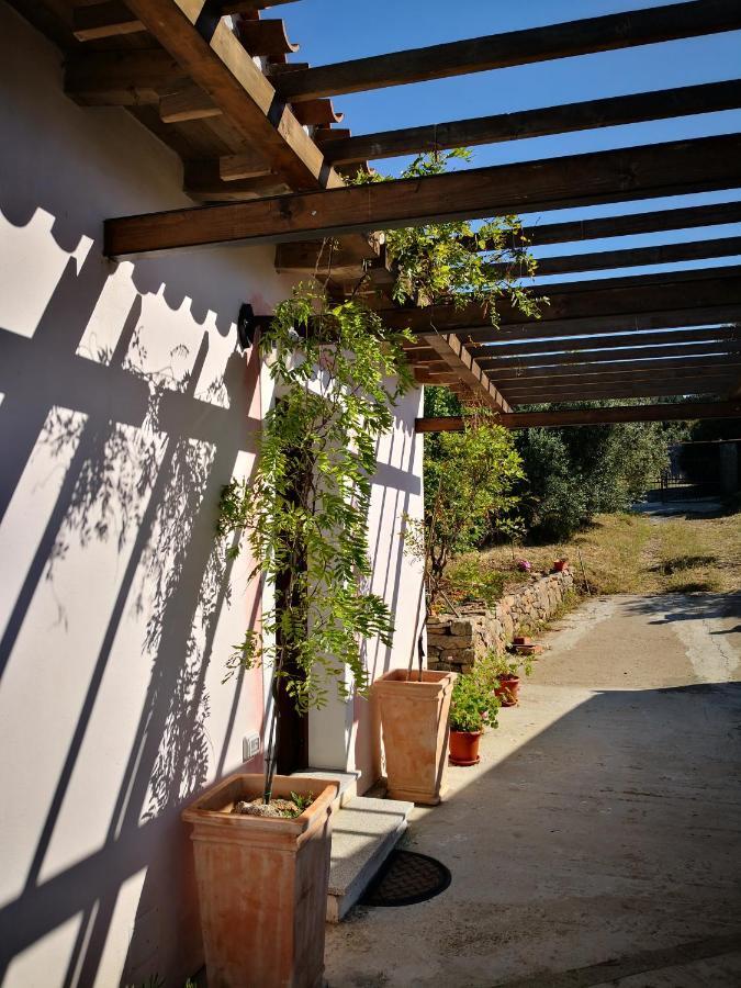 Villa Sa Pruna Oliena Exterior photo